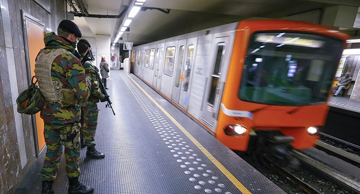 Brüsseler U-Bahn nach Explosionen geschlossen